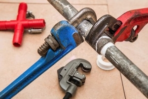 9 Practical Tips in Handling Plumbing Emergencies